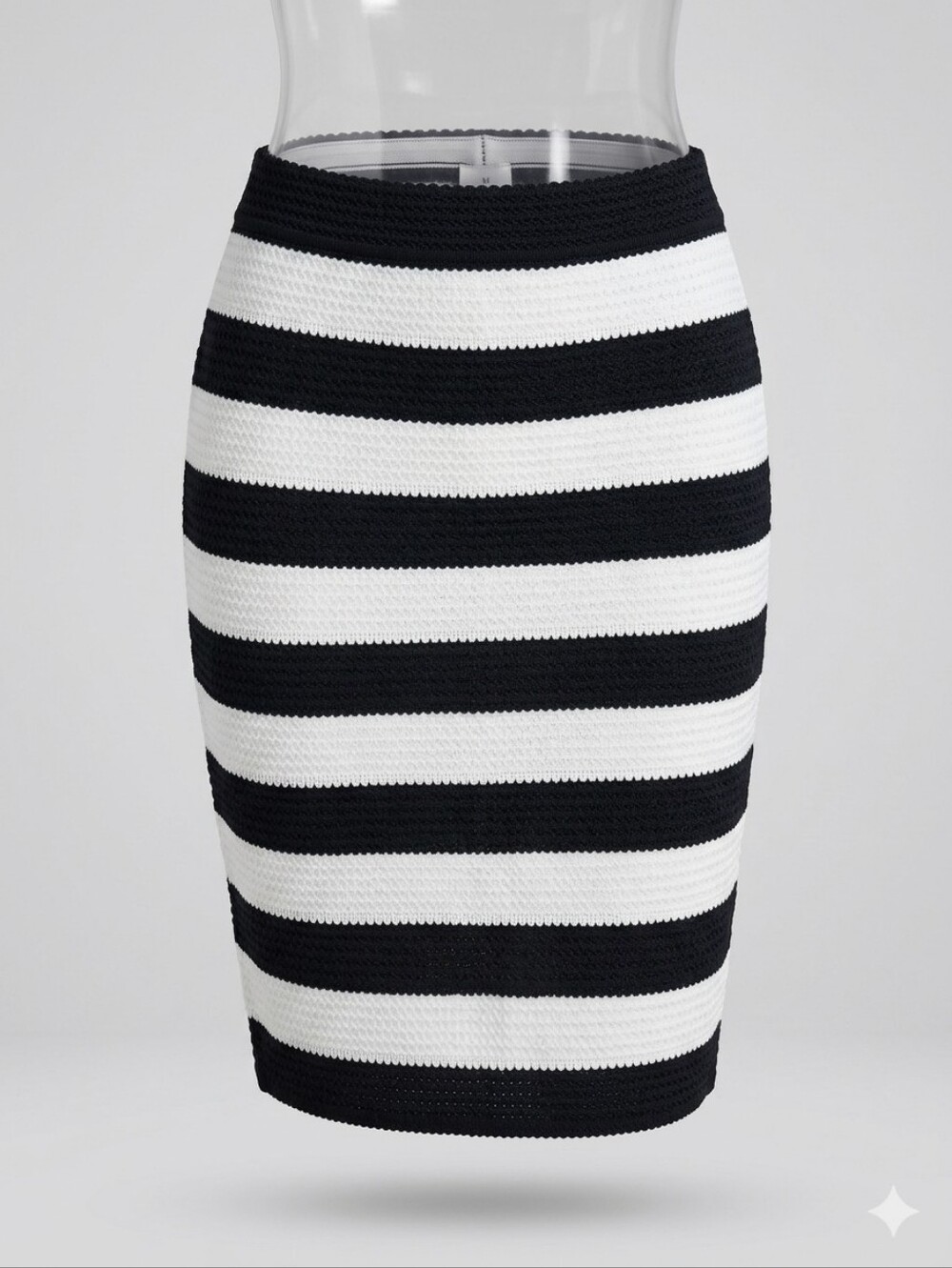 Express Black and White Striped Pencil Skirt Preppy Minimalist Sleek